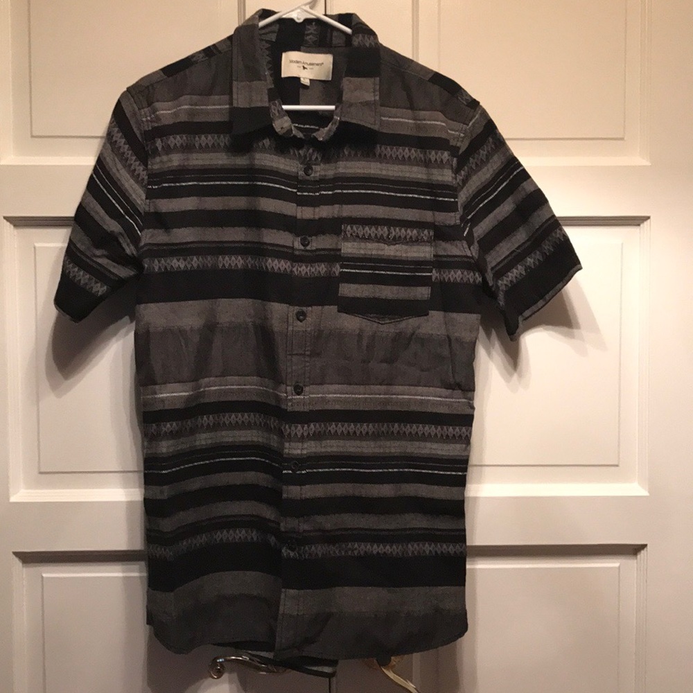 PacSun Modern Amusement men's shirt size L